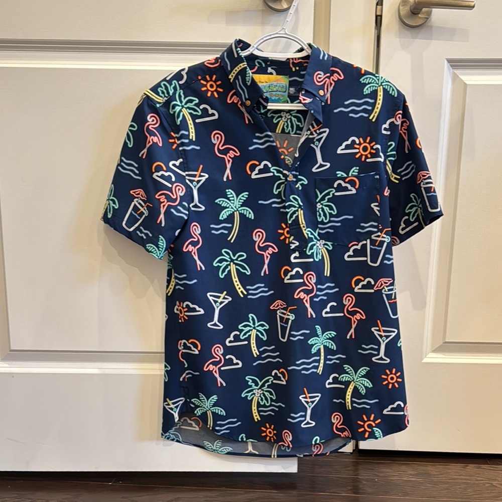 Chubbies Blue Casual Button Down Shirt Tropical Print